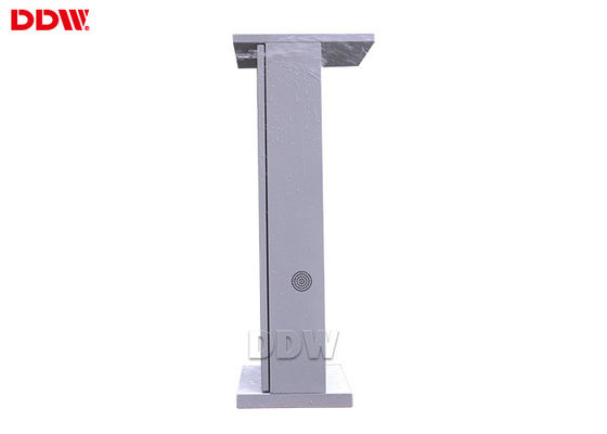 कैमरे के साथ 2500 Nits 1920x1080 सनलाइट देखने योग्य डिस्प्ले आउटसाइड डिजिटल साइनेज कियोस्क