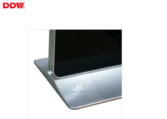 42 इंच इंडोर उच्च चमक मंजिल स्टैंडिंग डिजिटल साइनेज इंटरेक्टिव टच स्क्रीन