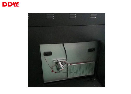 IP65 पनरोक आउटडोर डिजिटल साइनेज कियोस्क टच स्क्रीन 49 इंच मुक्त खड़े DDW-AD4901S 500nits