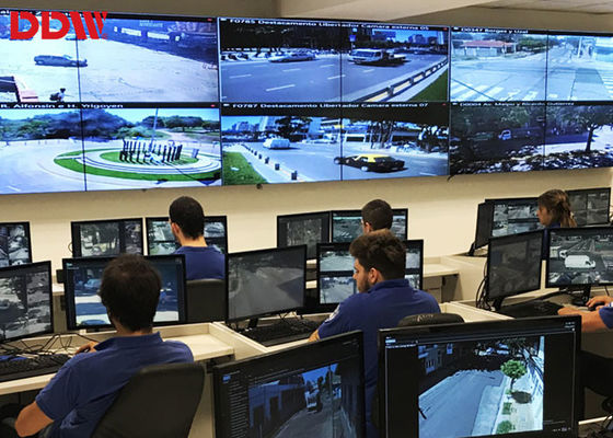 9 स्क्रीन वीडियो वॉल डिस्प्ले सिस्टम / रिमोट कंट्रोल रूम डिस्प्ले