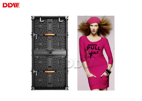 50/60 हर्ट्ज स्प्लिस एलईडी वीडियो वॉल टीवी स्क्रीन AC90-264V पिक्सेल घनत्व 43264 डॉट / एम 2