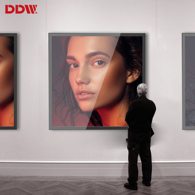 22 इंच स्क्वायर स्क्रीन डिजिटल साइनेज